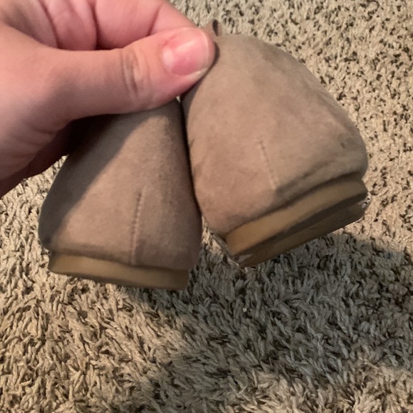 Used Snake Skin Old Navy Flats - 8 - Picture 2 of 4